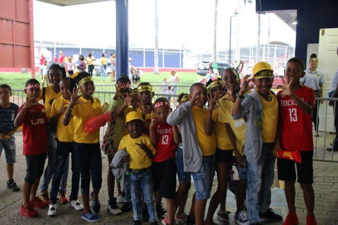 Fanáticos viven final de 8va temporada de Calle 7