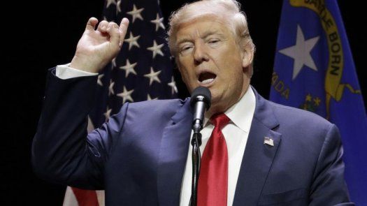 Trump posee muchos dominios web, incluso los que lo atacan