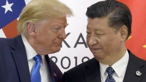 Trump amenaza con obligar a empresas a romper con China