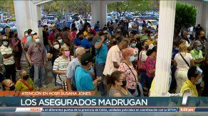Pacientes no consiguen cita pese a realizar largas filas en el Hospital Susana Jones