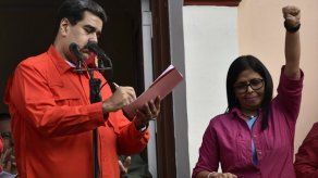 Vicepresidenta de Venezuela llama a Guaidó a reflexión y parar la locura