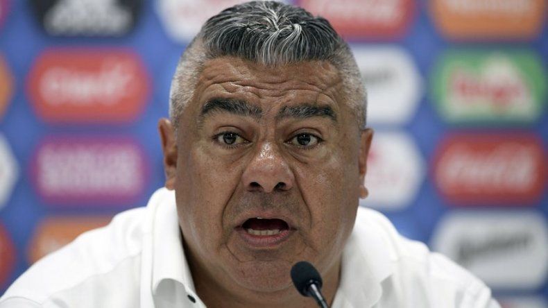 Tapia dice que Sampaoli tiene que ir a dirigir al torneo de LAlcudia