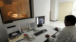 Un nuevo método estima la edad sin exponer a los menores a rayos X o al TAC