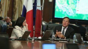 Presidente Varela pide a la ATTT revisar aumento de tarifas Presidente Varela pide a la ATTT revisar aumento de tarifas