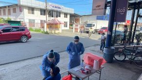 Aunque los casos han disminuido las pruebas para detectar el COVID-19 se siguen realizando a nivel nacional.
