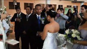 Leticia Adames Hassan dio el sí y celebró con tremenda rumba