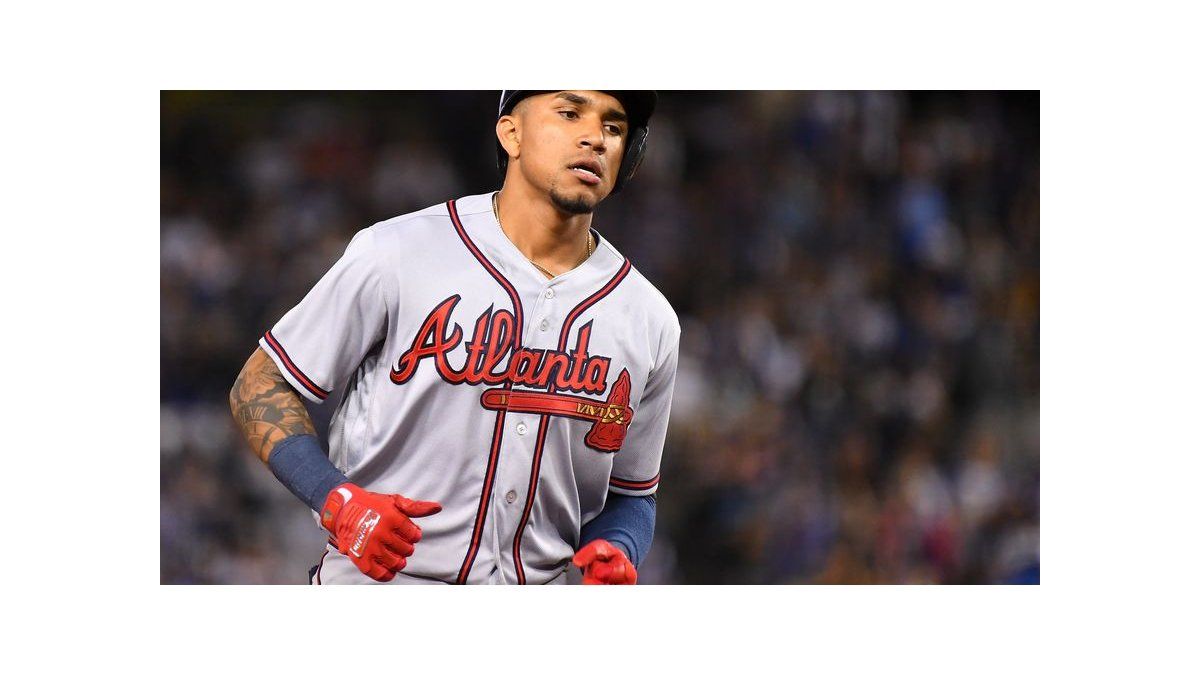 Johan Camargo pega su noveno jonrón con los Bravos