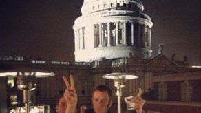 Wiggins festeja con tremenda borrachera y lo publicita