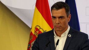 Pedro Sánchez pide quitarse la corbata para bajar la factura energética en España