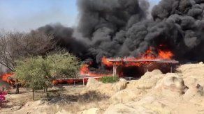 Incendio en centro arqueológico destruyó mural de 2.000 años en Perú