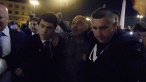 Presidente de la Roma pagará multa por saltar a fuente