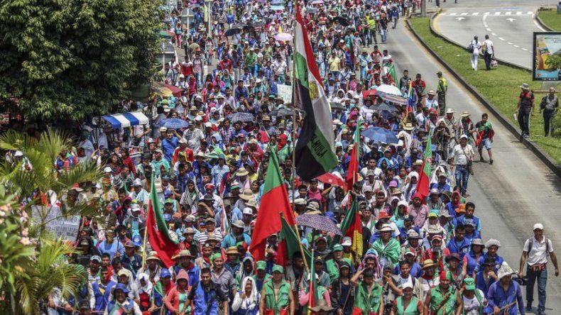 Indígenas marchan en Colombia contra asesinatos de defensores de DDHH
