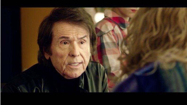 Raphael regresa al cine con Mi Gran Noche