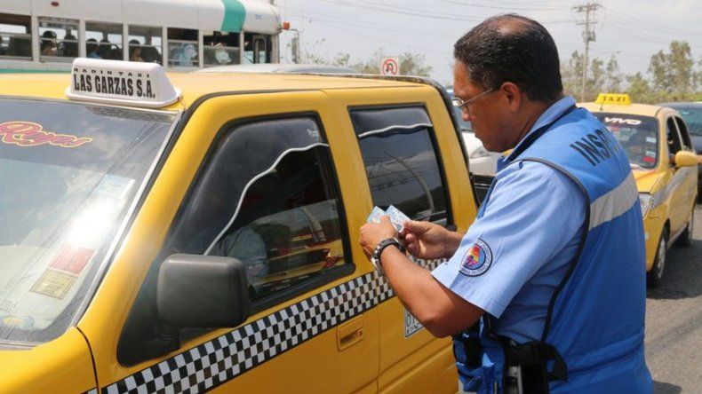 Más de 8 mil personas conduciendo sin licencia fueron detectadas hasta abril