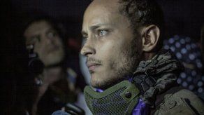 Muerte de piloto rebelde en Venezuela pone en vilo diálogo gobierno-oposición