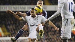 Tottenham gana a Sunderland 2-1 y se coloca tercero provisionalmente
