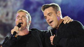 Robbie Williams tiene preocupados a sus excompañeros de Take That