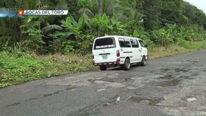 La carretera de Guabito, en Bocas del Toro, está inaccesible para el tránsito de vehículos.