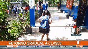 Estudiantes de Rincón Largo de Soná iniciaron sus clases semipresenciales