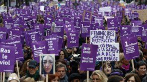 Francia anuncia un plan para combatir violencia contra mujer