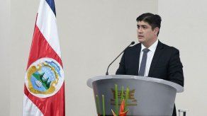 Carlos Alvarado asume la presidencia de Costa Rica con grandes desafíos