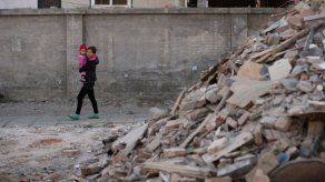 Menos bebés en China en 2017 pese al fin de la política del hijo único