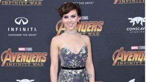 Scarlett Johansson relata el calvario de una de sus alfombras rojas más accidentadas
