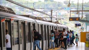 El Metro de Panamá informa inconvenientes con el sistema de recarga de tarjetas.