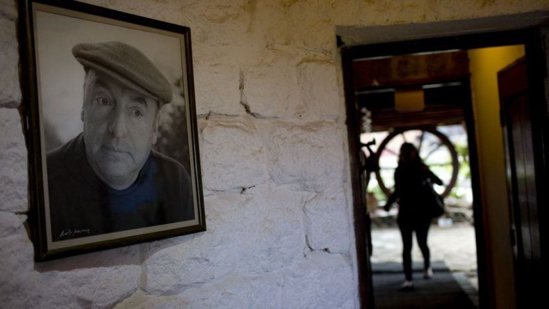 Poemas de Neruda hallados en 2014 se publicarán en inglés en  2016