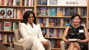 Michelle Obama triunfa también en la venta de libros