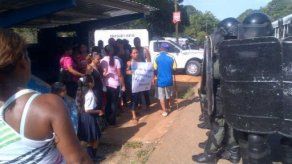 Protestas en escuela en Colón tras colapso de muro
