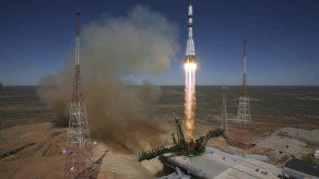 Un carguero espacial ruso pierde el control y cae hacia la Tierra