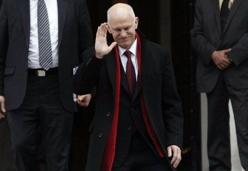 Papandreou renuncia a la conducción del partido griego Pasok