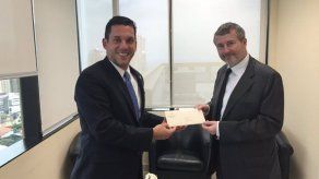 Gobierno inicia entrega de invitaciones para inauguración de Canal Ampliado