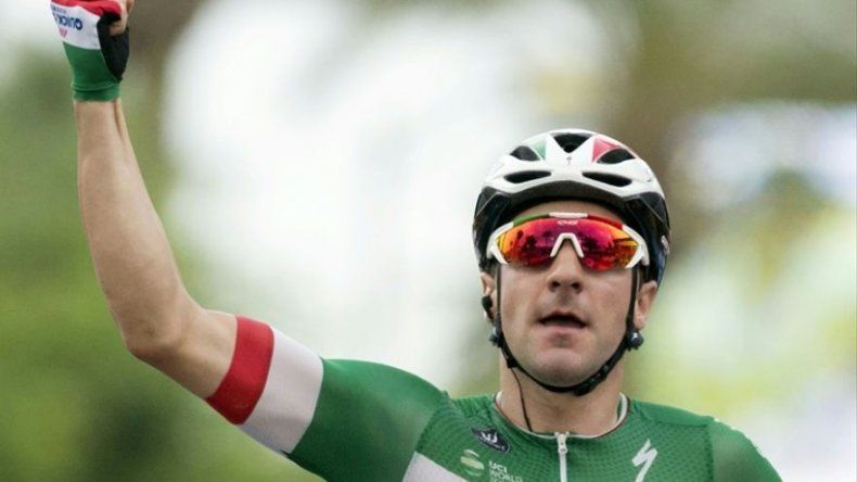 Viviani gana al esprint la tercera etapa de la Vuelta, Kwiatkowski sigue líder