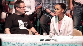 El opositor Aécio Neves suma el apoyo de Marina Silva en las elecciones