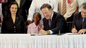 Sancionan ley que ordena pago de décimos atrasados con certificados negociables