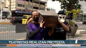 Artistas vuelven a protestar para que se entregue el Teatro Balboa