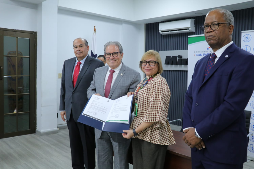 Minsa reporta avances en la atención del cáncer en Panamá