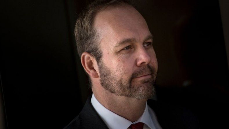 Exasesor de Trump se declara culpable en caso sobre injerencia rusa