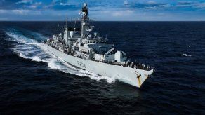 Londres enviará un tercer buque de guerra al Golfo