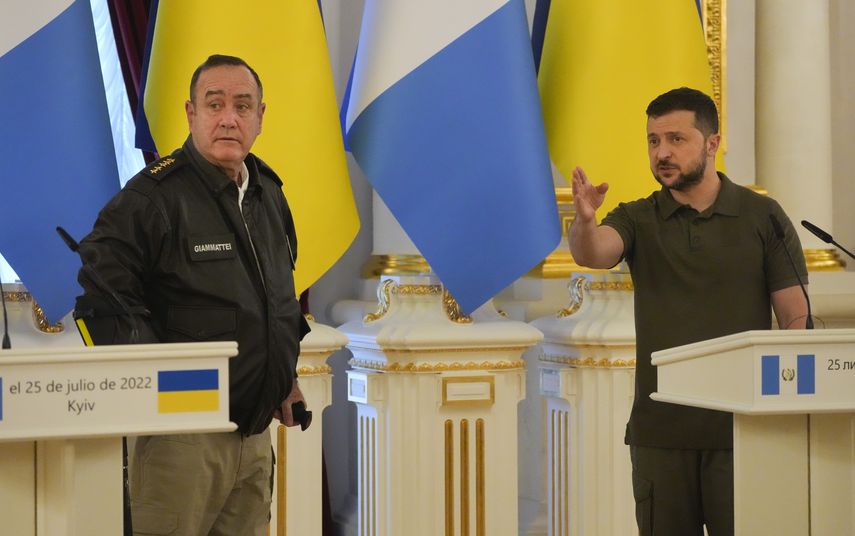 La visita de Giammattei generó el rechazo de guatemaltecos que mostraron su descontento con mensajes en la transmisión en línea.