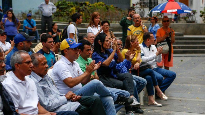 Abstencionistas en Venezuela se organizan para actuar contra presidenciales