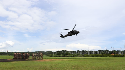 Helicópteros Black Hawk de EE. UU. llegarán a Panamá Helicópteros Black Hawk de EE. UU. llegarán a Panamá