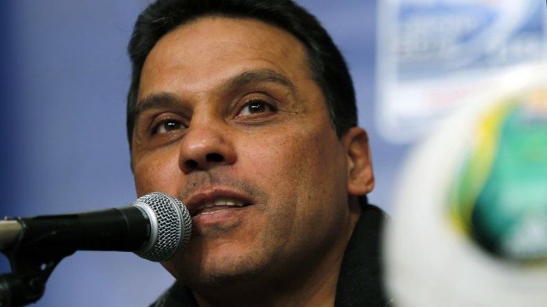 Sanción a técnico egipcio; disputa con Catar llega al fútbol