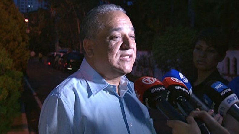 Camacho denunció circulación de campaña sucia en Las Acacias