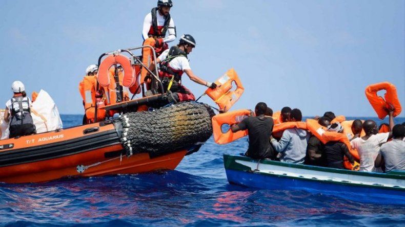 Países europeos alcanzan acuerdo para repartirse los 141 migrantes del Aquarius