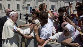 El papa crea tribunal para negligencia de obispos en abusos