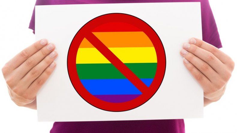Maine prohíbe la terapia de reorientación sexual a menores