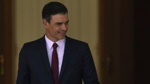 Sánchez propone a dos catalanes para presidir el Senado y el Congreso españoles